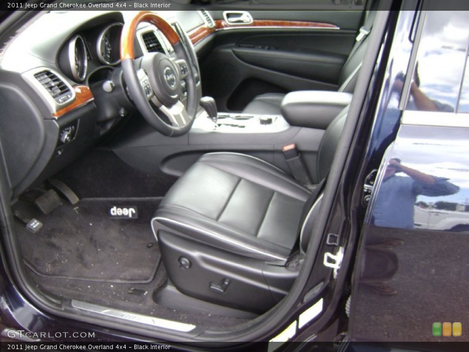 Black Interior Photo for the 2011 Jeep Grand Cherokee Overland 4x4 #66248945