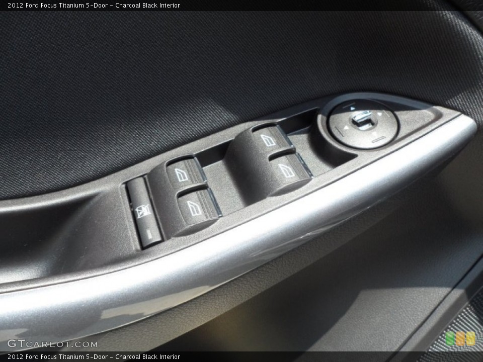Charcoal Black Interior Controls for the 2012 Ford Focus Titanium 5-Door #66248993