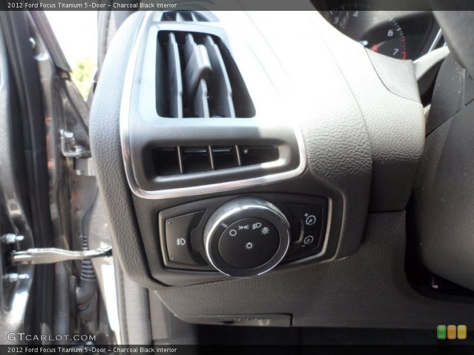 Charcoal Black Interior Controls for the 2012 Ford Focus Titanium 5-Door #66249098