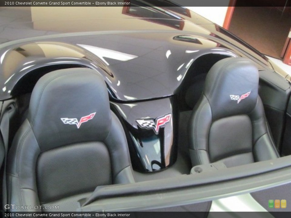 Ebony Black Interior Photo for the 2010 Chevrolet Corvette Grand Sport Convertible #66250469