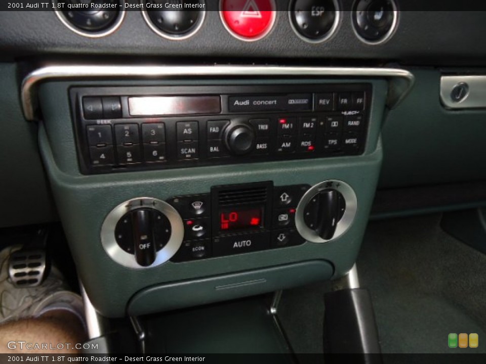 Desert Grass Green Interior Controls for the 2001 Audi TT 1.8T quattro Roadster #66264033