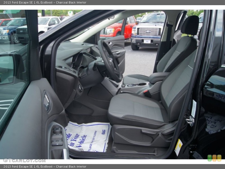 Charcoal Black Interior Photo for the 2013 Ford Escape SE 1.6L EcoBoost #66266029