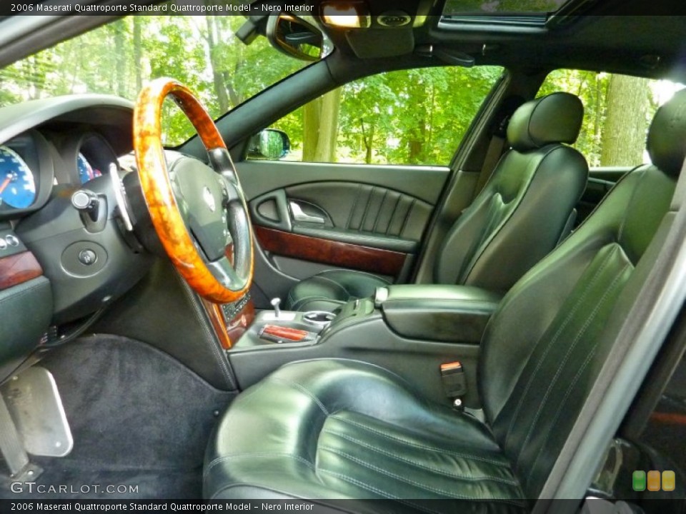Nero Interior Photo for the 2006 Maserati Quattroporte  #66269611