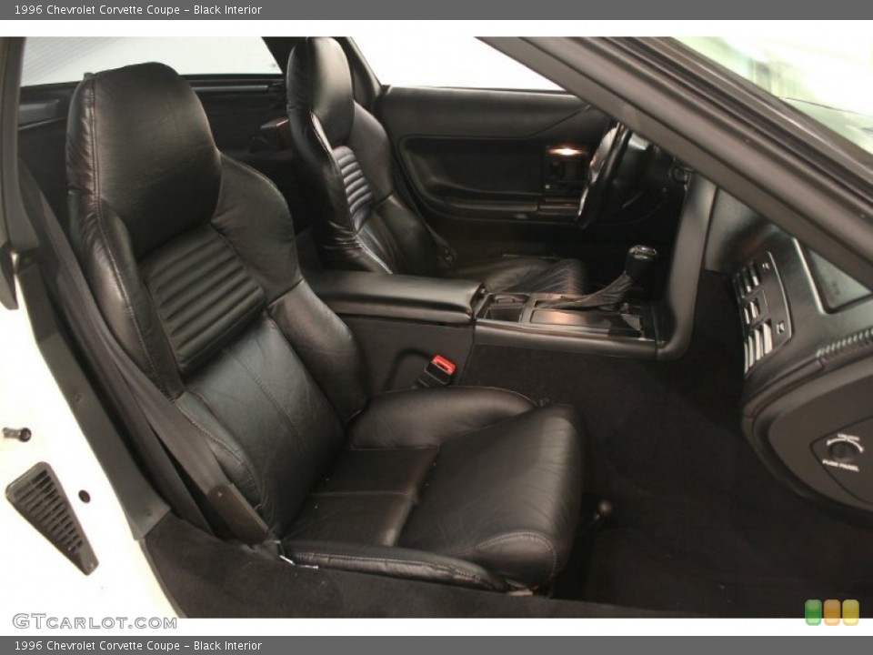 Black Interior Photo for the 1996 Chevrolet Corvette Coupe #66270475