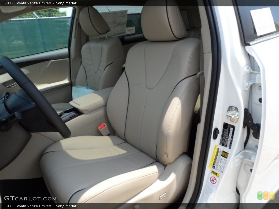 Ivory Interior Photo for the 2012 Toyota Venza Limited #66278238