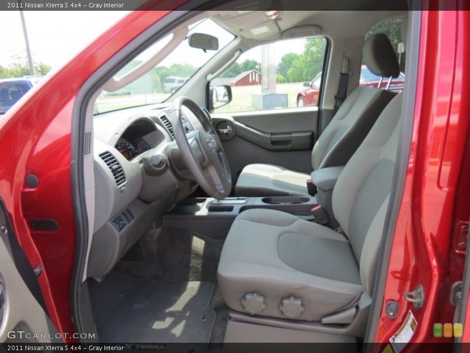 Gray Interior Photo for the 2011 Nissan Xterra S 4x4 #66281460