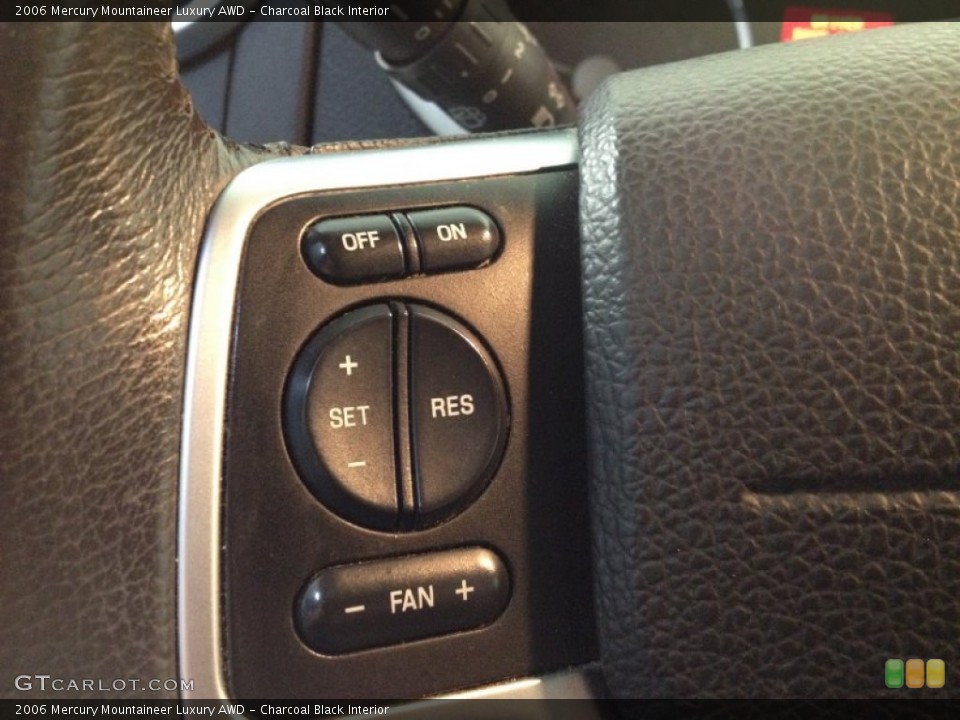 Charcoal Black Interior Controls for the 2006 Mercury Mountaineer Luxury AWD #66285932