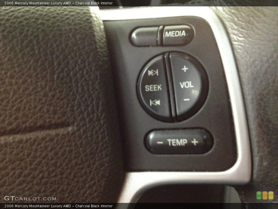 Charcoal Black Interior Controls for the 2006 Mercury Mountaineer Luxury AWD #66285941