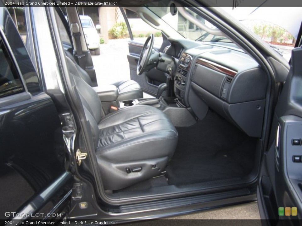 Dark Slate Gray Interior Photo for the 2004 Jeep Grand Cherokee Limited #66290490