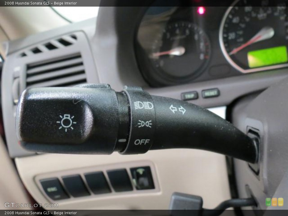 Beige Interior Controls for the 2008 Hyundai Sonata GLS #66292635