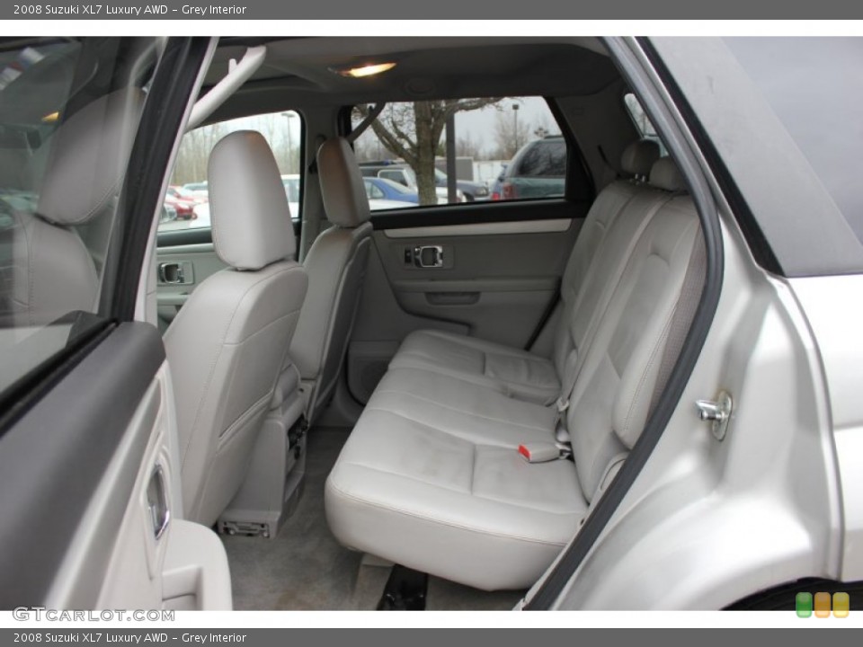 Grey Interior Photo for the 2008 Suzuki XL7 Luxury AWD #66292977