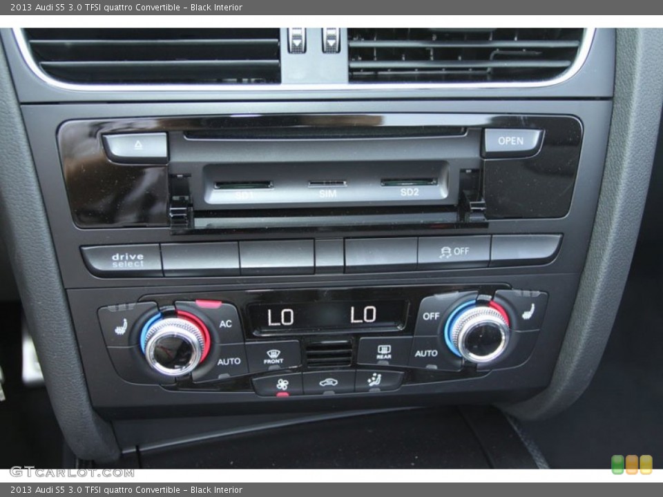 Black Interior Controls for the 2013 Audi S5 3.0 TFSI quattro Convertible #66300977