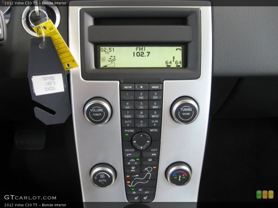Blonde Interior Controls for the 2012 Volvo C30 T5 #66303197