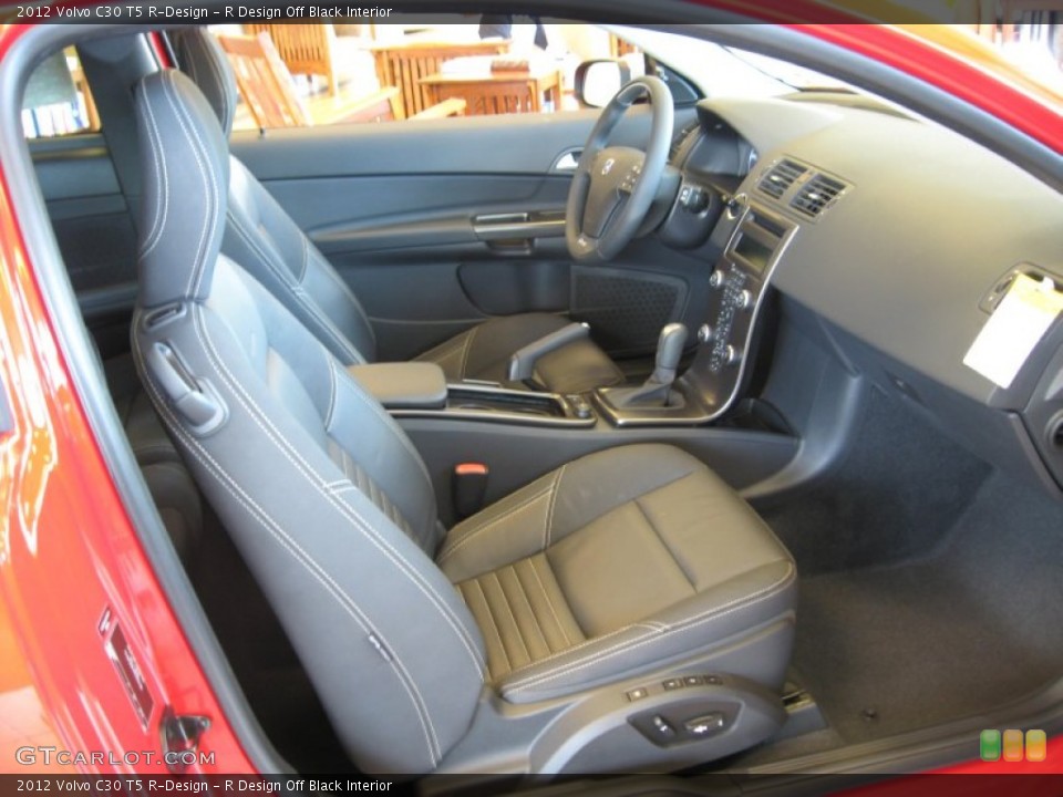 R Design Off Black Interior Photo for the 2012 Volvo C30 T5 R-Design #66303341