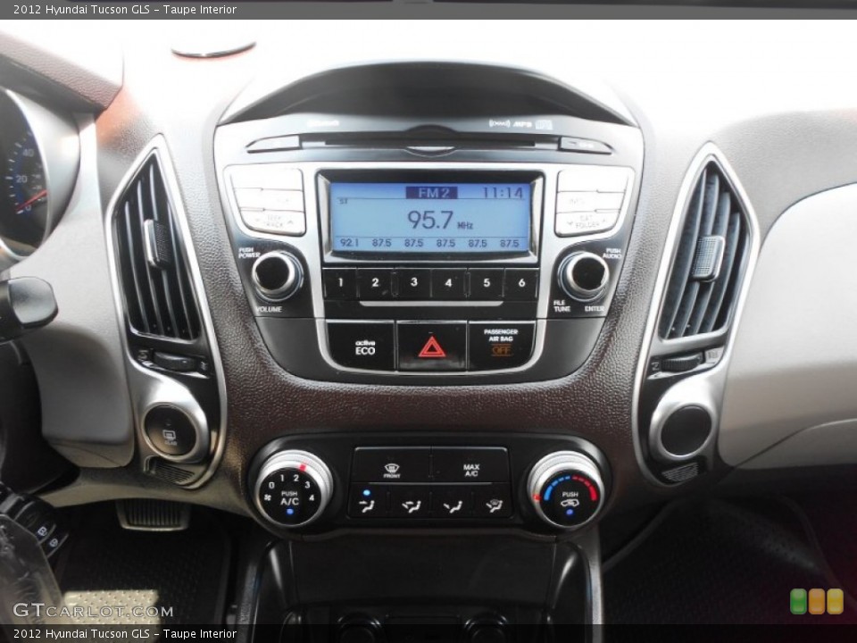 Taupe Interior Controls for the 2012 Hyundai Tucson GLS #66312356
