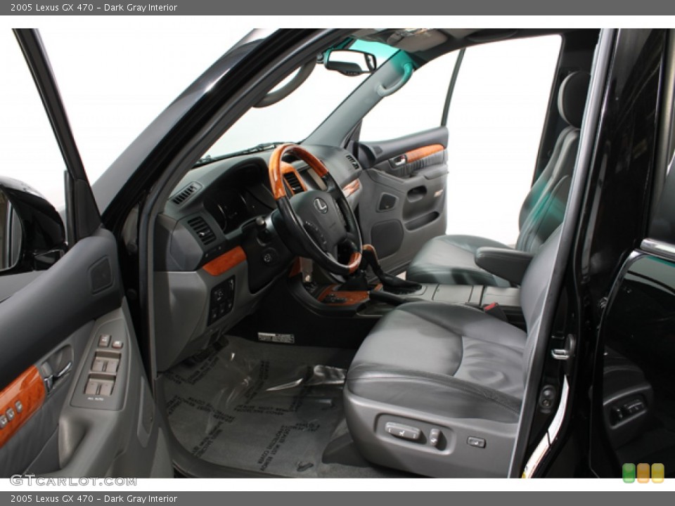 Dark Gray Interior Photo for the 2005 Lexus GX 470 #66314490