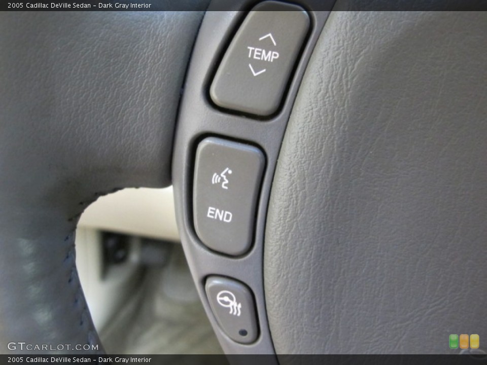 Dark Gray Interior Controls for the 2005 Cadillac DeVille Sedan #66317475