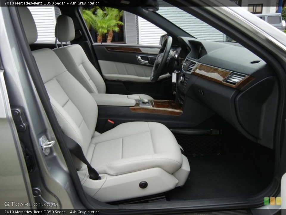 Ash Gray Interior Photo for the 2010 Mercedes-Benz E 350 Sedan #66350630