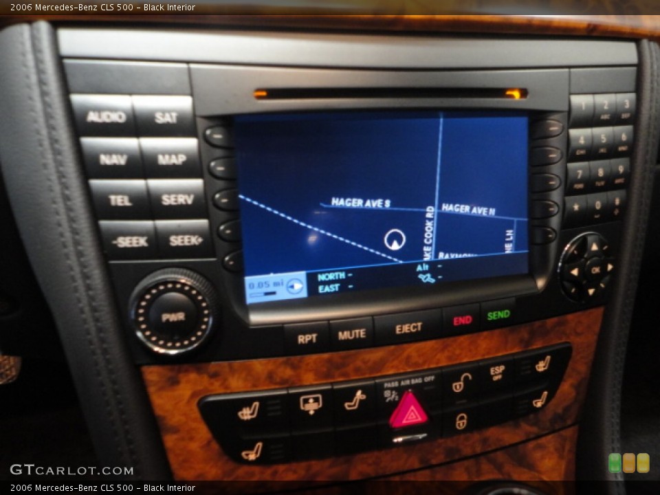 Black Interior Navigation for the 2006 Mercedes-Benz CLS 500 #66365366