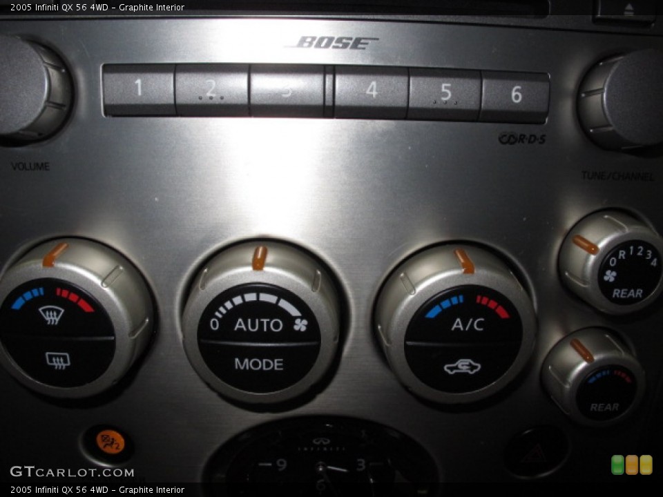 Graphite Interior Controls for the 2005 Infiniti QX 56 4WD #66365852