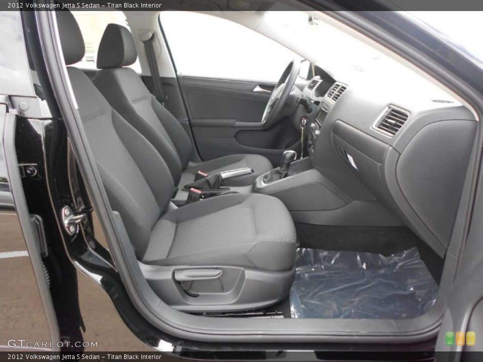 Titan Black Interior Photo for the 2012 Volkswagen Jetta S Sedan #66368916