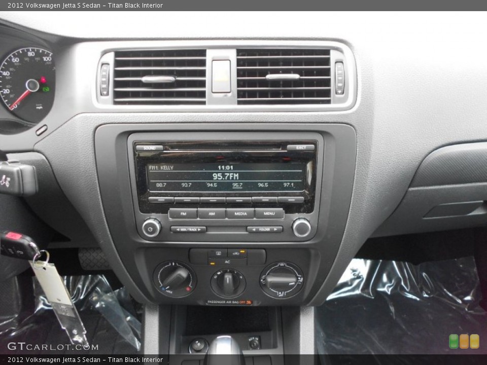 Titan Black Interior Controls for the 2012 Volkswagen Jetta S Sedan #66368951