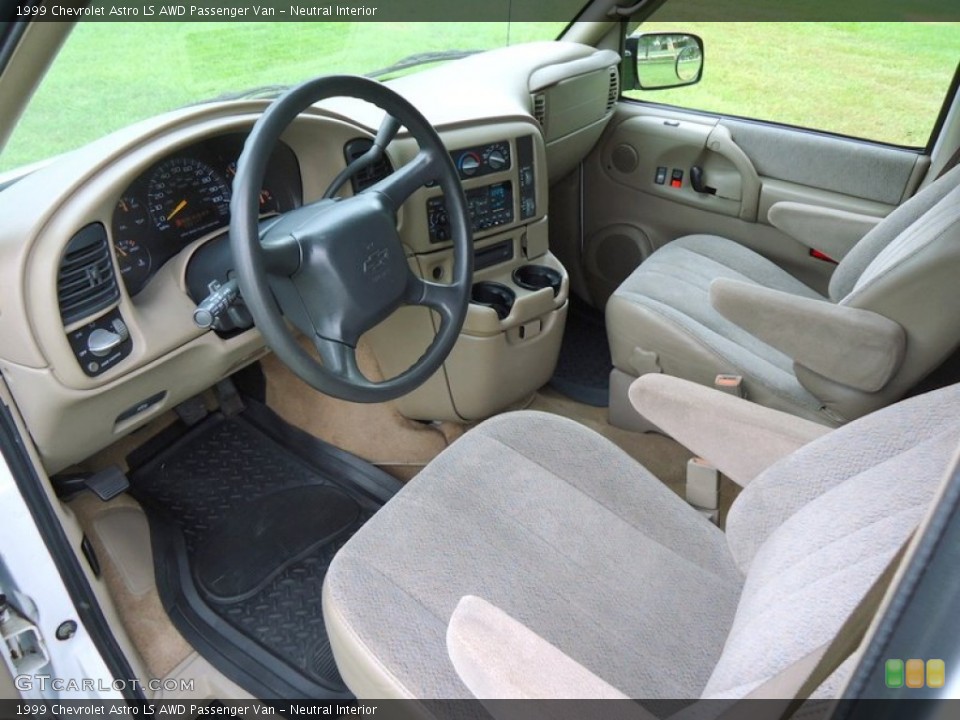 Neutral Interior Photo for the 1999 Chevrolet Astro LS AWD Passenger Van #66385754
