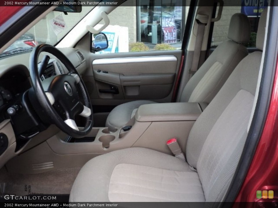 Medium Dark Parchment Interior Photo for the 2002 Mercury Mountaineer AWD #66391512