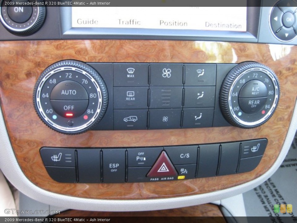 Ash Interior Controls for the 2009 Mercedes-Benz R 320 BlueTEC 4Matic #66397268