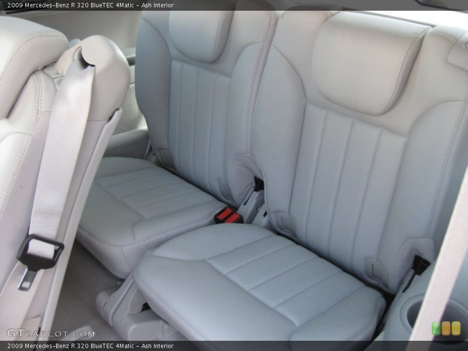 Ash Interior Photo for the 2009 Mercedes-Benz R 320 BlueTEC 4Matic #66397301