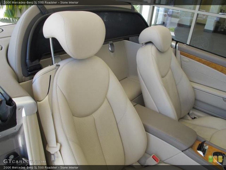 Stone Interior Photo for the 2006 Mercedes-Benz SL 500 Roadster #66404627