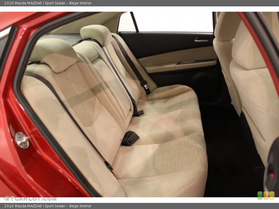 Beige Interior Photo for the 2010 Mazda MAZDA6 i Sport Sedan #66406306