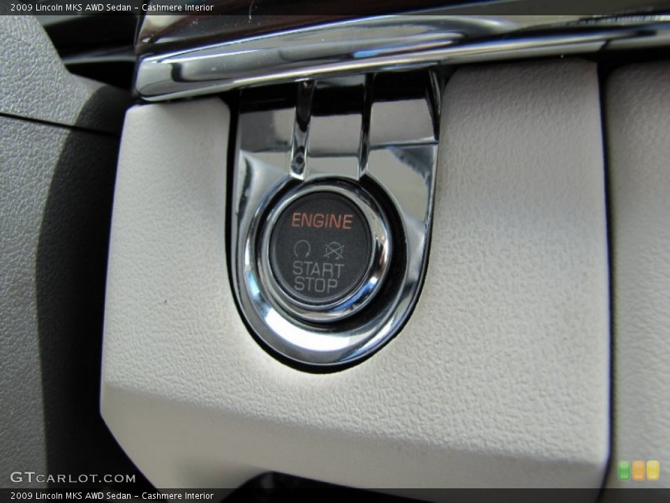 Cashmere Interior Controls for the 2009 Lincoln MKS AWD Sedan #66408795