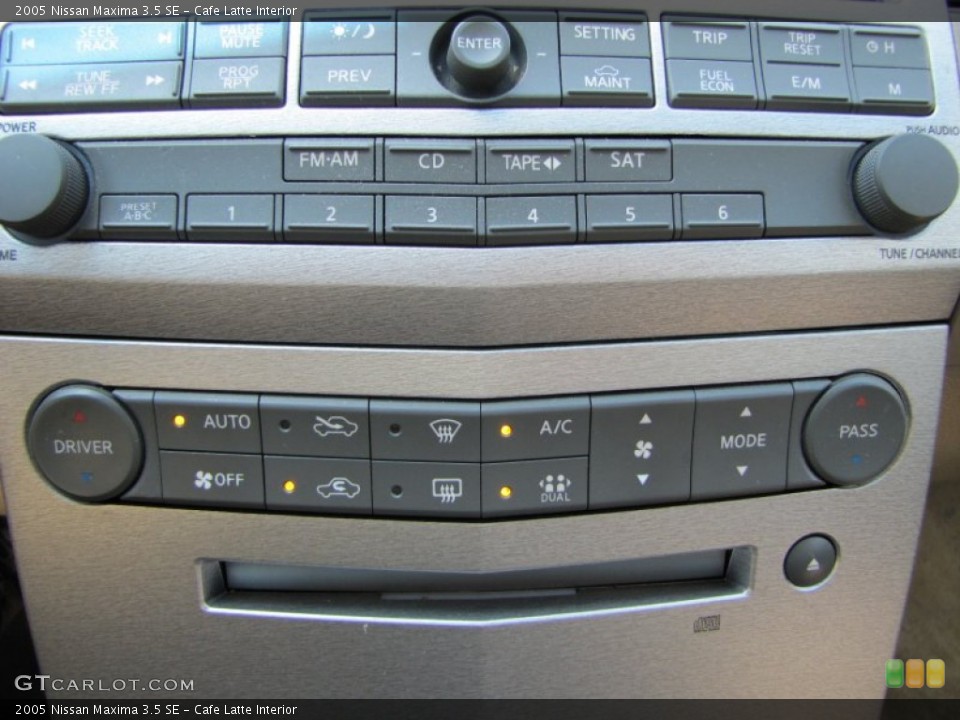 Cafe Latte Interior Controls for the 2005 Nissan Maxima 3.5 SE #66415708