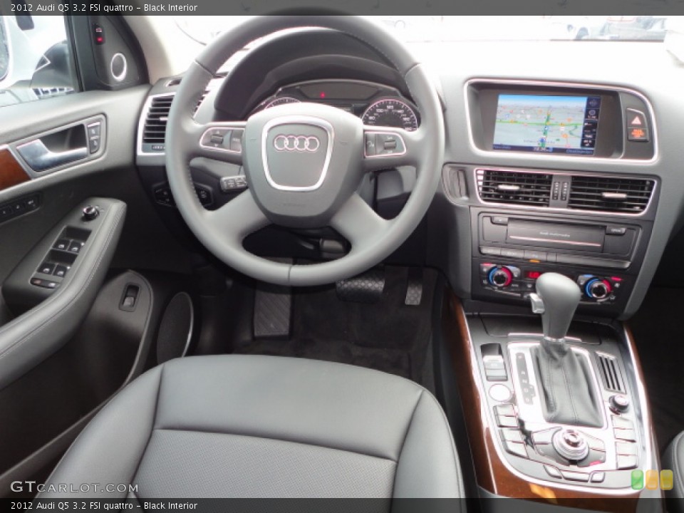 Black Interior Dashboard for the 2012 Audi Q5 3.2 FSI quattro #66435893