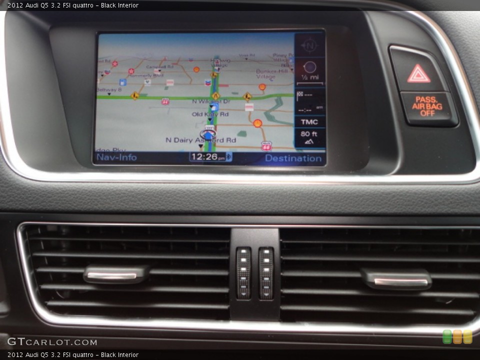 Black Interior Navigation for the 2012 Audi Q5 3.2 FSI quattro #66435896