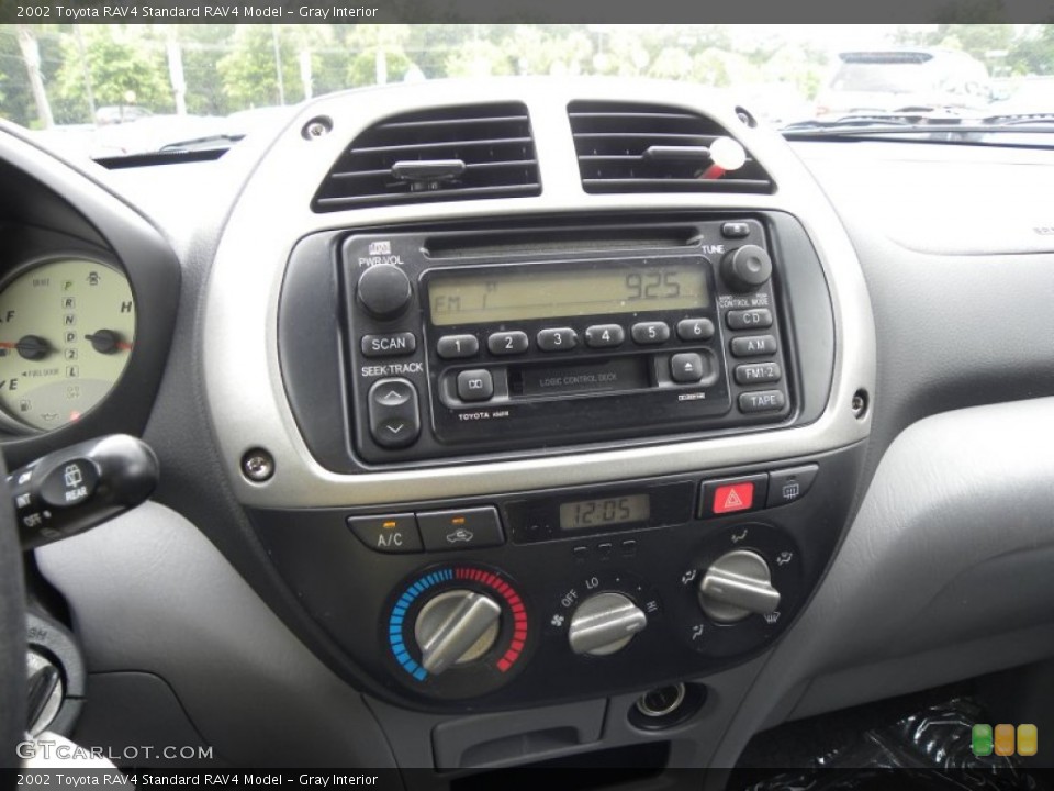 Gray Interior Controls for the 2002 Toyota RAV4  #66458124