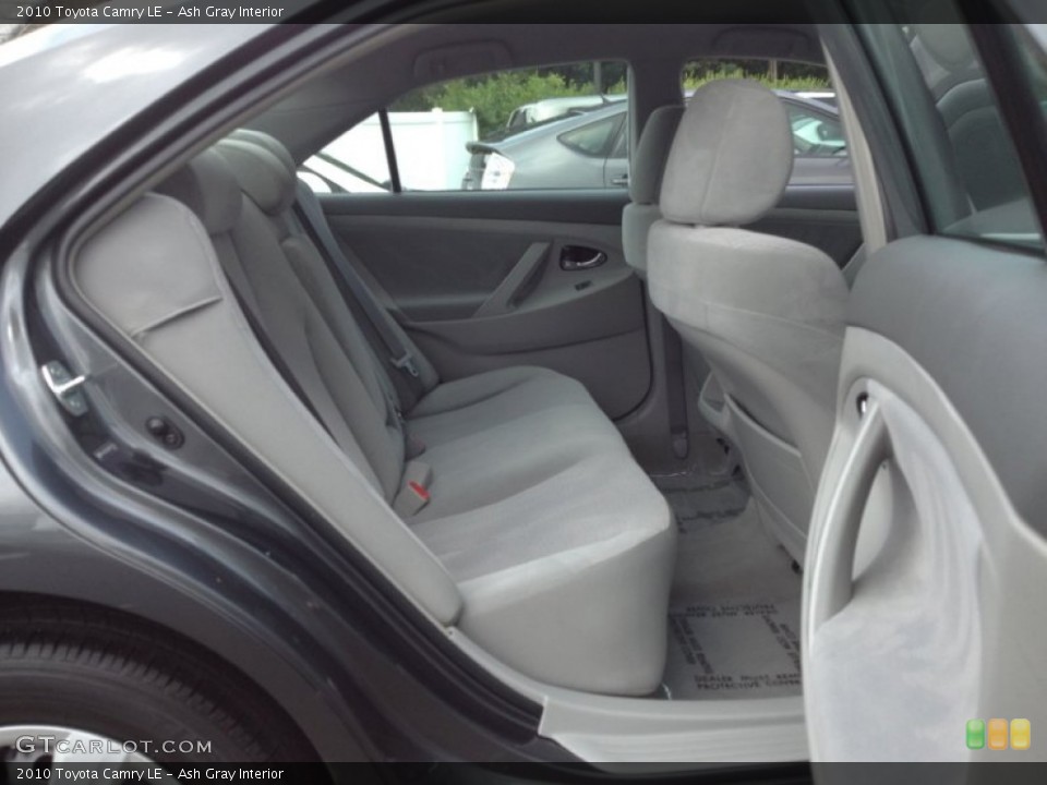 Ash Gray Interior Photo for the 2010 Toyota Camry LE #66458775