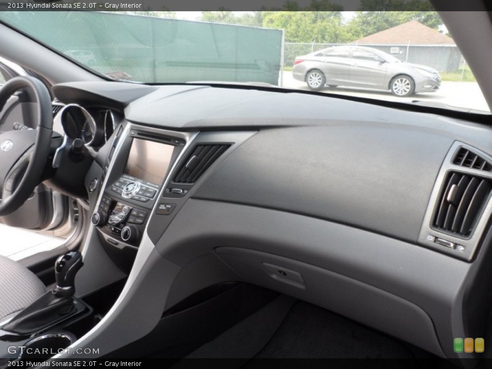 Gray Interior Dashboard for the 2013 Hyundai Sonata SE 2.0T #66465324