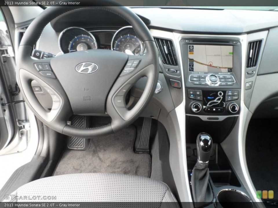 Gray Interior Dashboard for the 2013 Hyundai Sonata SE 2.0T #66465369