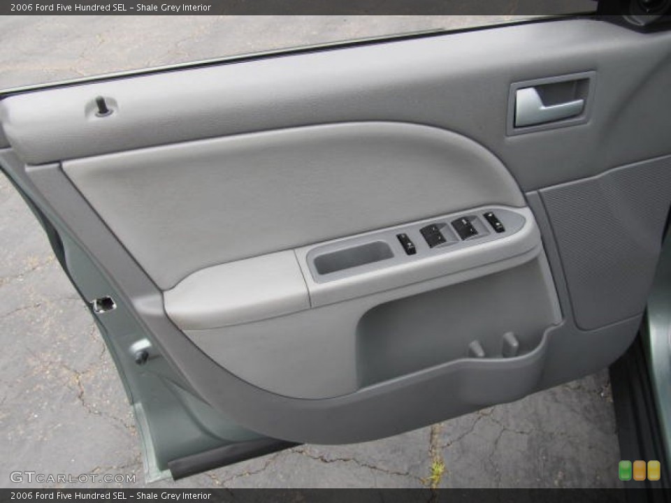 Shale Grey Interior Door Panel for the 2006 Ford Five Hundred SEL #66475386
