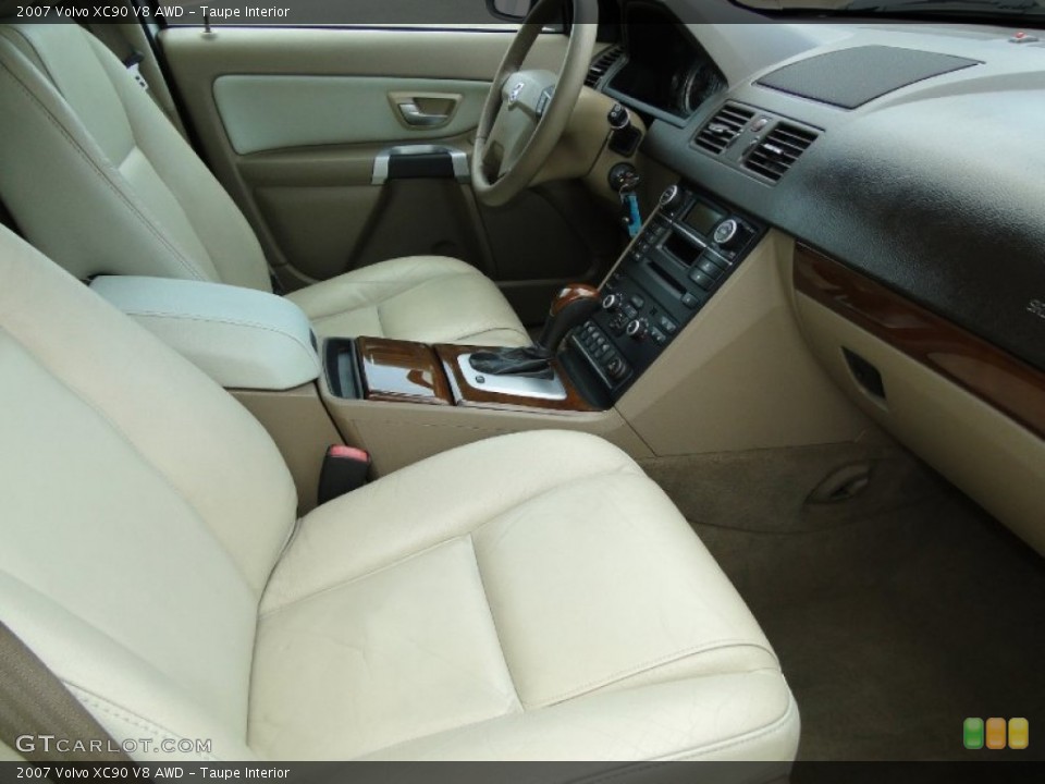 Taupe Interior Photo for the 2007 Volvo XC90 V8 AWD #66478757