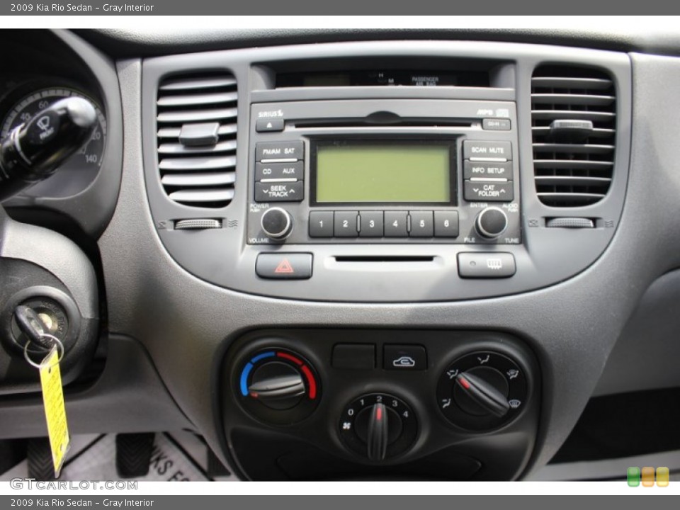 Gray Interior Controls for the 2009 Kia Rio Sedan #66517380