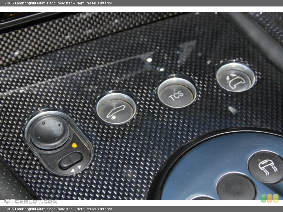 Nero Perseus Interior Controls for the 2006 Lamborghini Murcielago Roadster #66531849