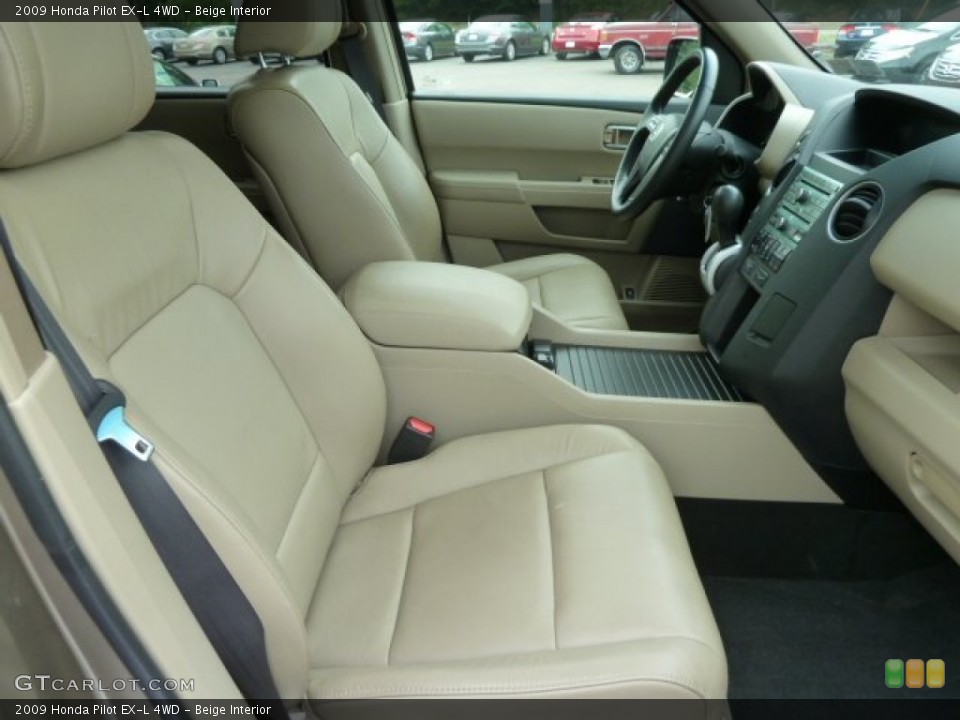 Beige Interior Photo for the 2009 Honda Pilot EX-L 4WD #66538716