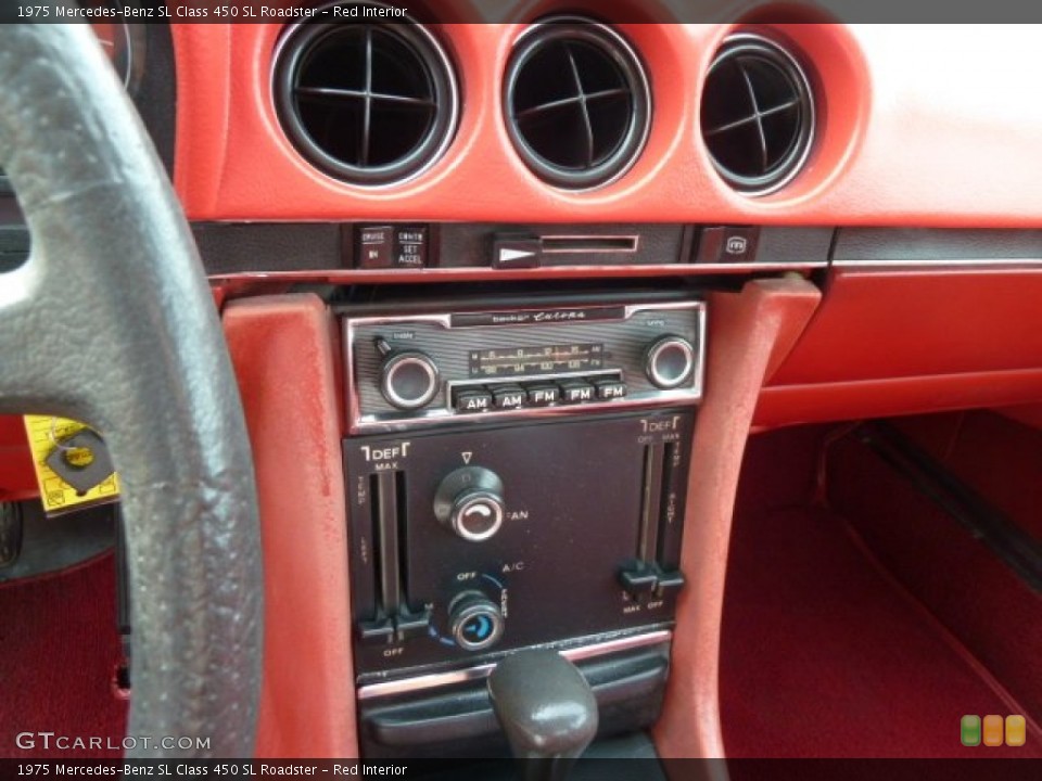 Red Interior Controls for the 1975 Mercedes-Benz SL Class 450 SL Roadster #66542467