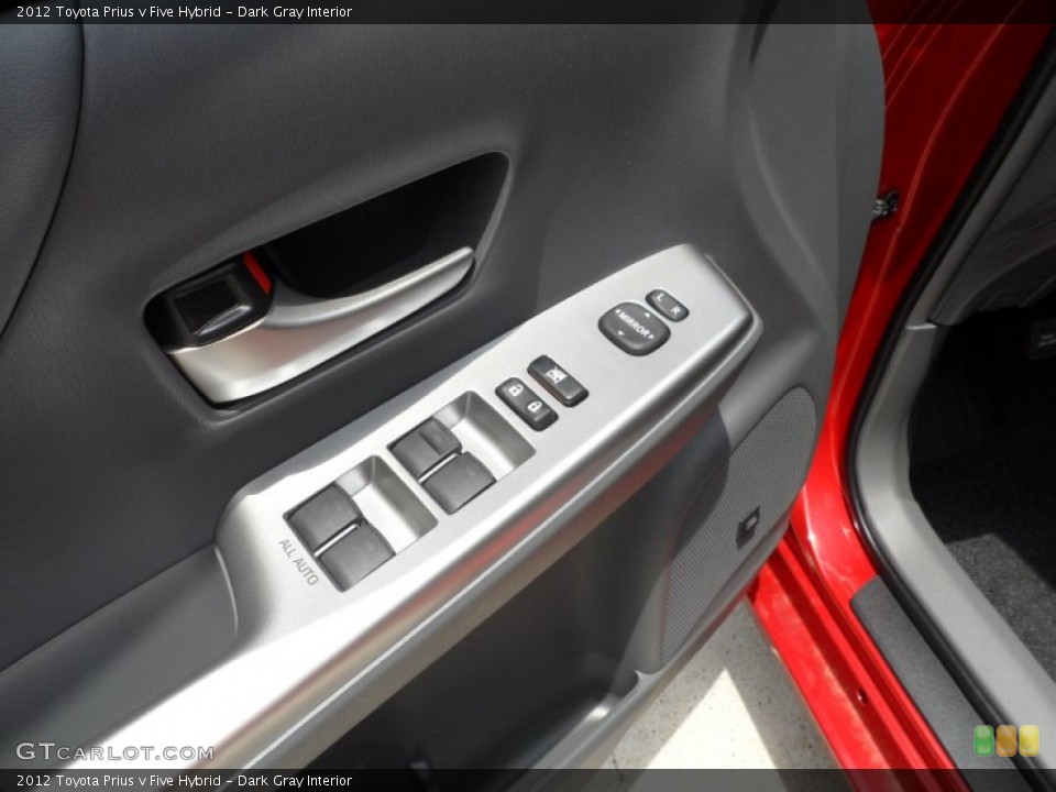 Dark Gray Interior Controls for the 2012 Toyota Prius v Five Hybrid #66553384
