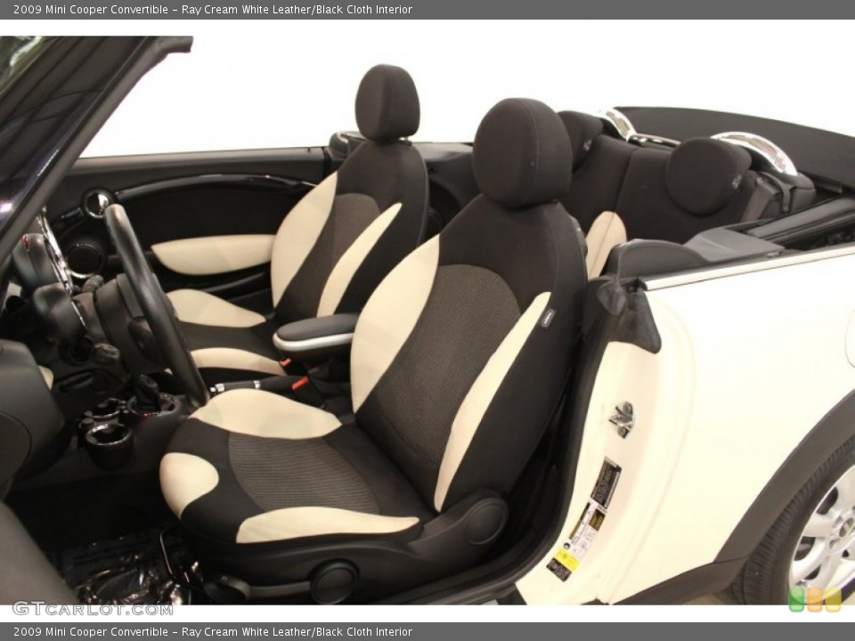 Ray Cream White Leather/Black Cloth Interior Photo for the 2009 Mini Cooper Convertible #66558090