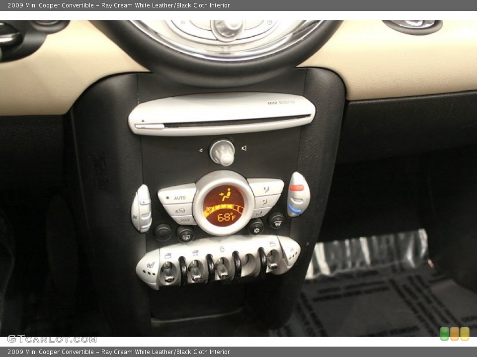 Ray Cream White Leather/Black Cloth Interior Controls for the 2009 Mini Cooper Convertible #66558111