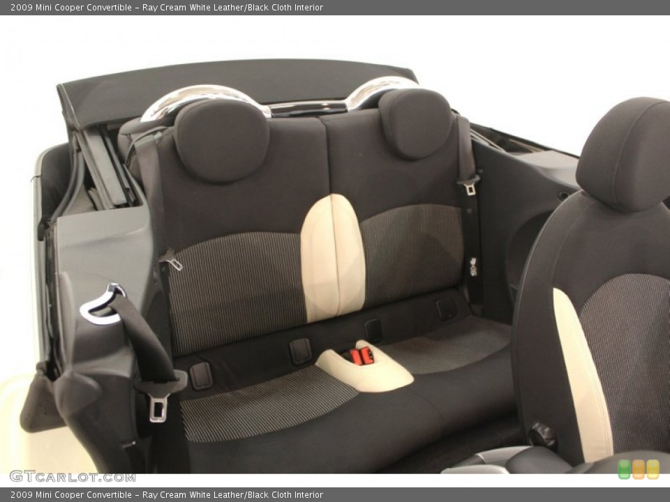 Ray Cream White Leather/Black Cloth Interior Photo for the 2009 Mini Cooper Convertible #66558126